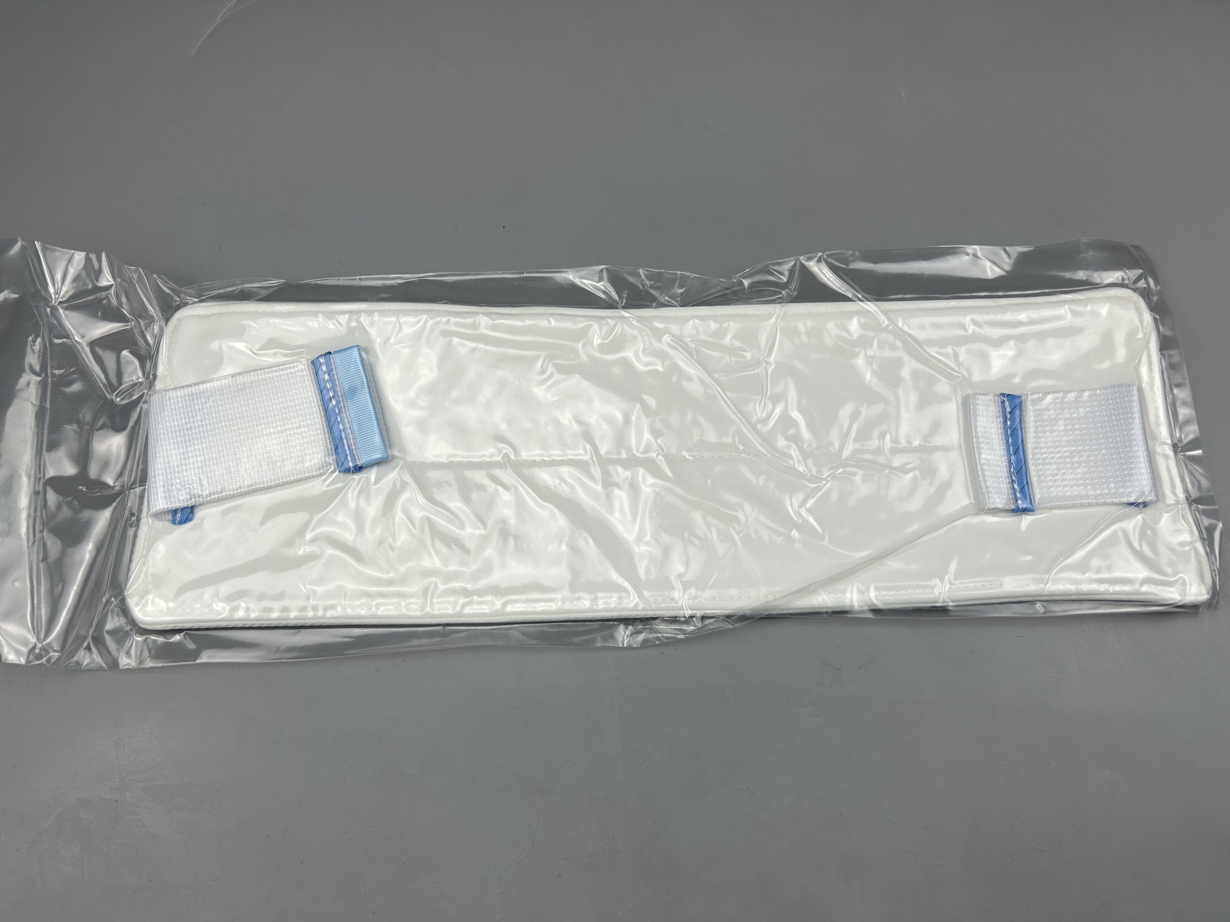43X13cm 240gsm 3ply Dotted Polyester Lint Free Clean Mop 43X13cm 240gsm 3ply Dotted Polyester Lint Free Clean Mop